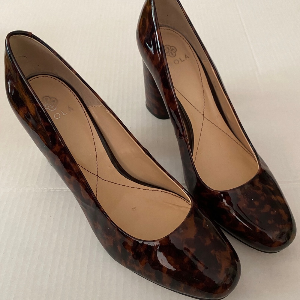 Idols Patent Faux Leather Elena Cinnamon Tortoise Round Toe BlockHeel Shoes 10